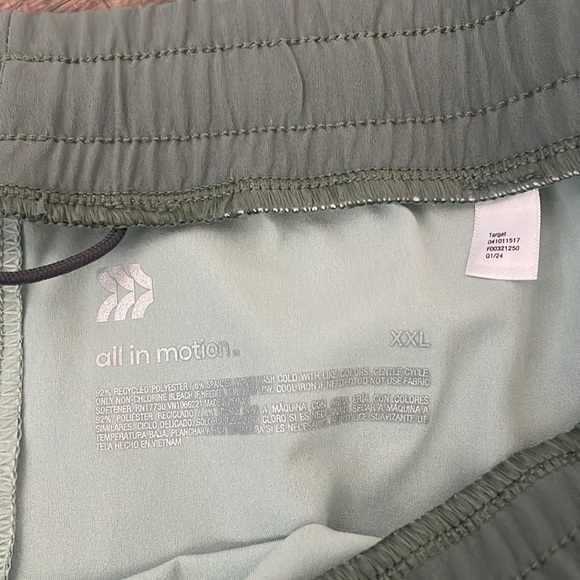 All In motion hybrid shorts Mens mint green drawstring bottom New Size XXL - Picture 3 of 8